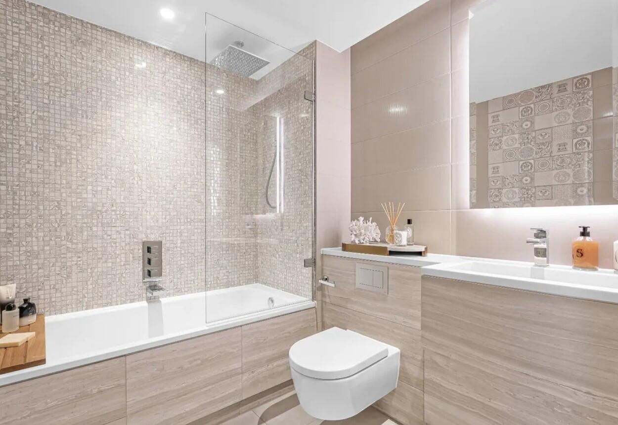 0 bed property in 71  Bondway, London